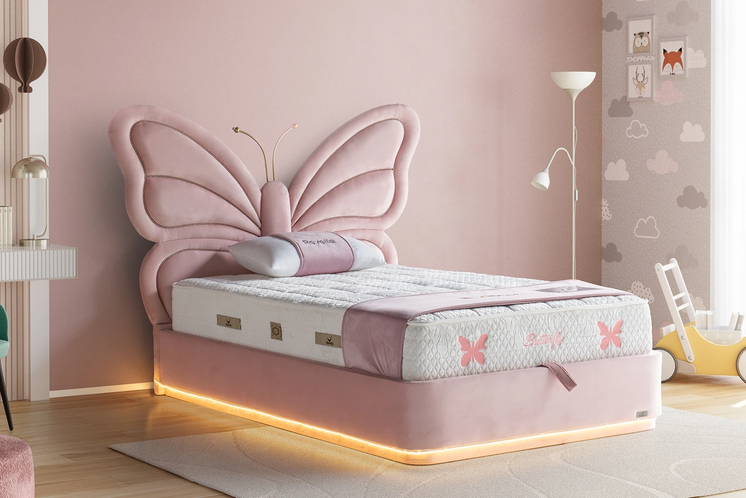 BUTTERFLY